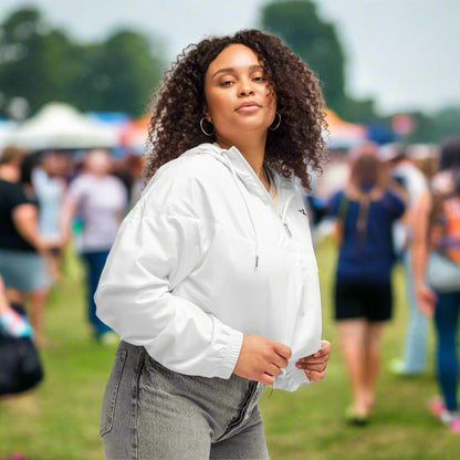 right view of a woman wearing Pure Eclipse White Cropped Windbreaker